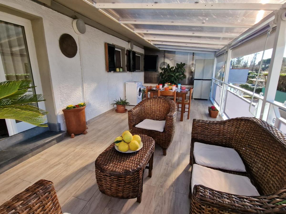 Tra Forte Dei Marmi E Marina Di Massa - Il Melograno Exterior photo